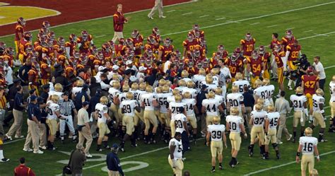 usc notre dame football rivalry|notre dame usc rivalry record.